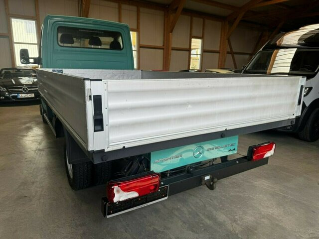 MERCEDES-BENZ Sprinter 513 CDI 4x4 Allrad Pritsche Top!... - Dostavno vozilo sa otvorenom sandukom: slika 2 MERCEDES-BENZ Sprinter 513 CDI 4x4 Allrad Pritsche Top!... - Dostavno vozilo sa otvorenom sandukom: slika 2