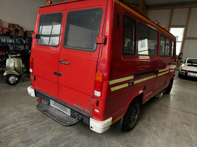 MERCEDES-BENZ T1 310 D Bremer Kombi Feuerwehr1. Hand... - Minibus, Putnički kombi: slika 5 MERCEDES-BENZ T1 310 D Bremer Kombi Feuerwehr1. Hand... - Minibus, Putnički kombi: slika 5