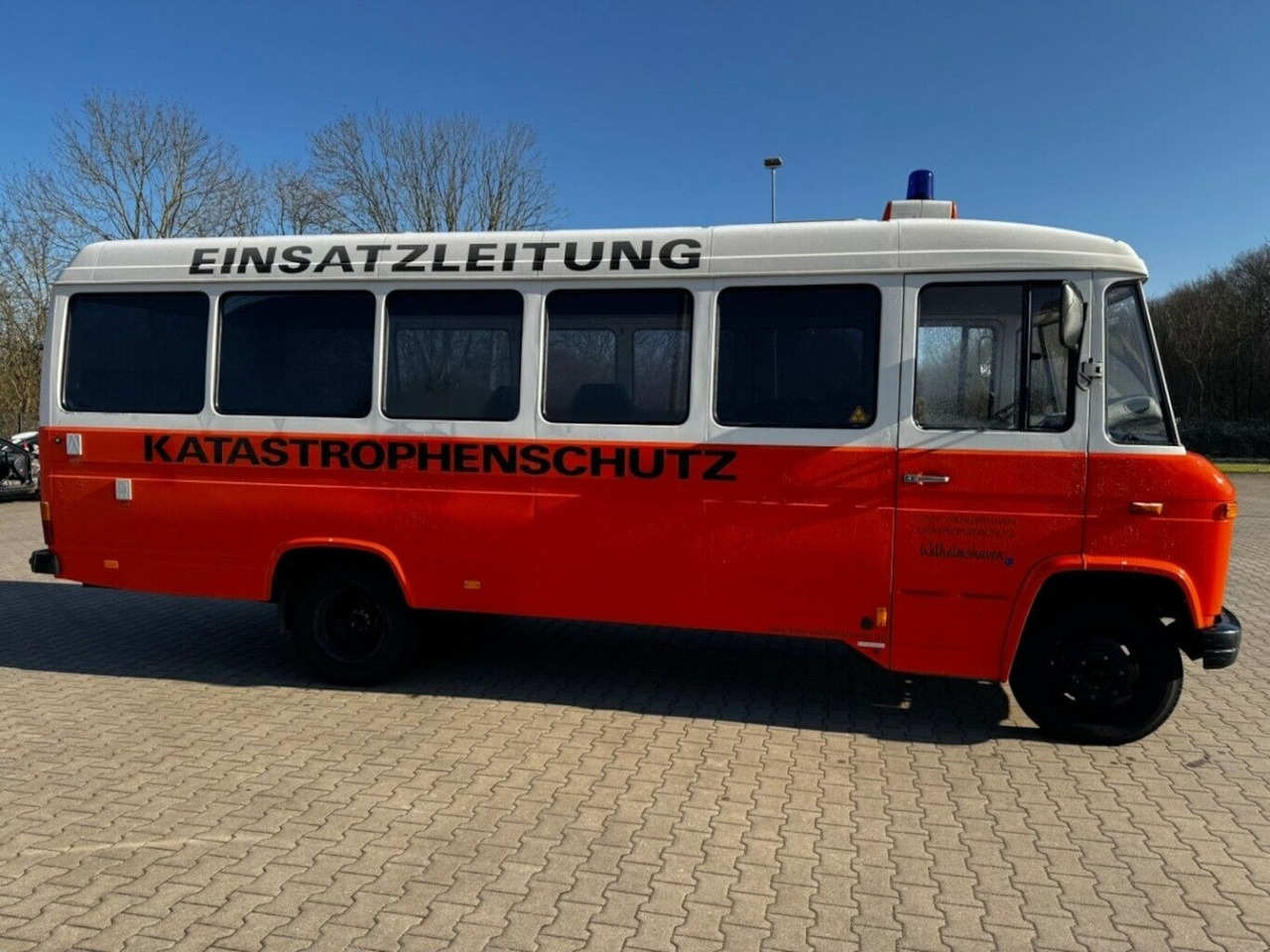Mercedes-Benz O 309 D 608 613 Mercedes-Benz O 309D 608D H-Kennzeichen - Furgon: slika 4 Mercedes-Benz O 309 D 608 613 Mercedes-Benz O 309D 608D H-Kennzeichen - Furgon: slika 4