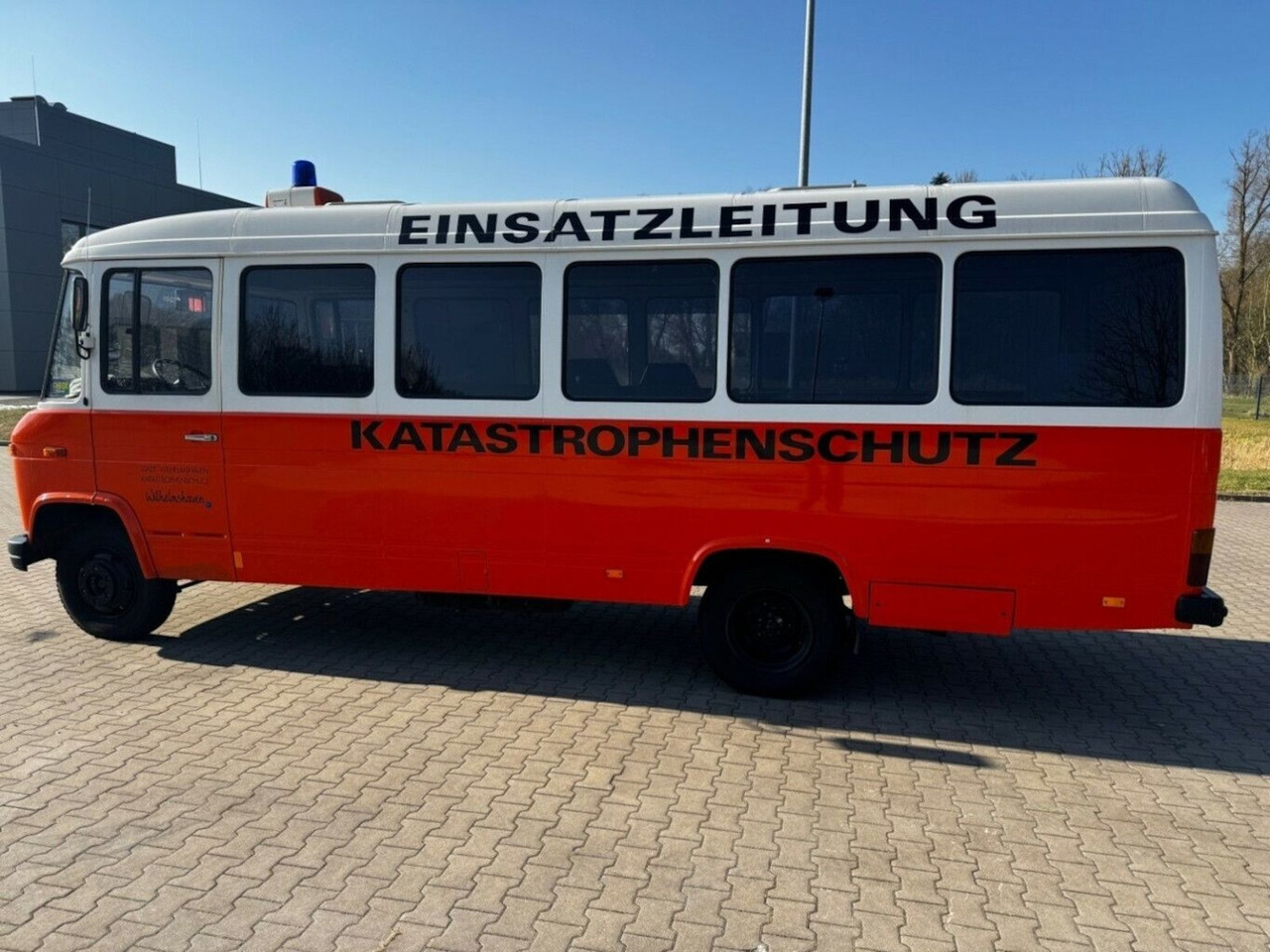 Mercedes-Benz O 309 D 608 613 Mercedes-Benz O 309D 608D H-Kennzeichen - Furgon: slika 5 Mercedes-Benz O 309 D 608 613 Mercedes-Benz O 309D 608D H-Kennzeichen - Furgon: slika 5