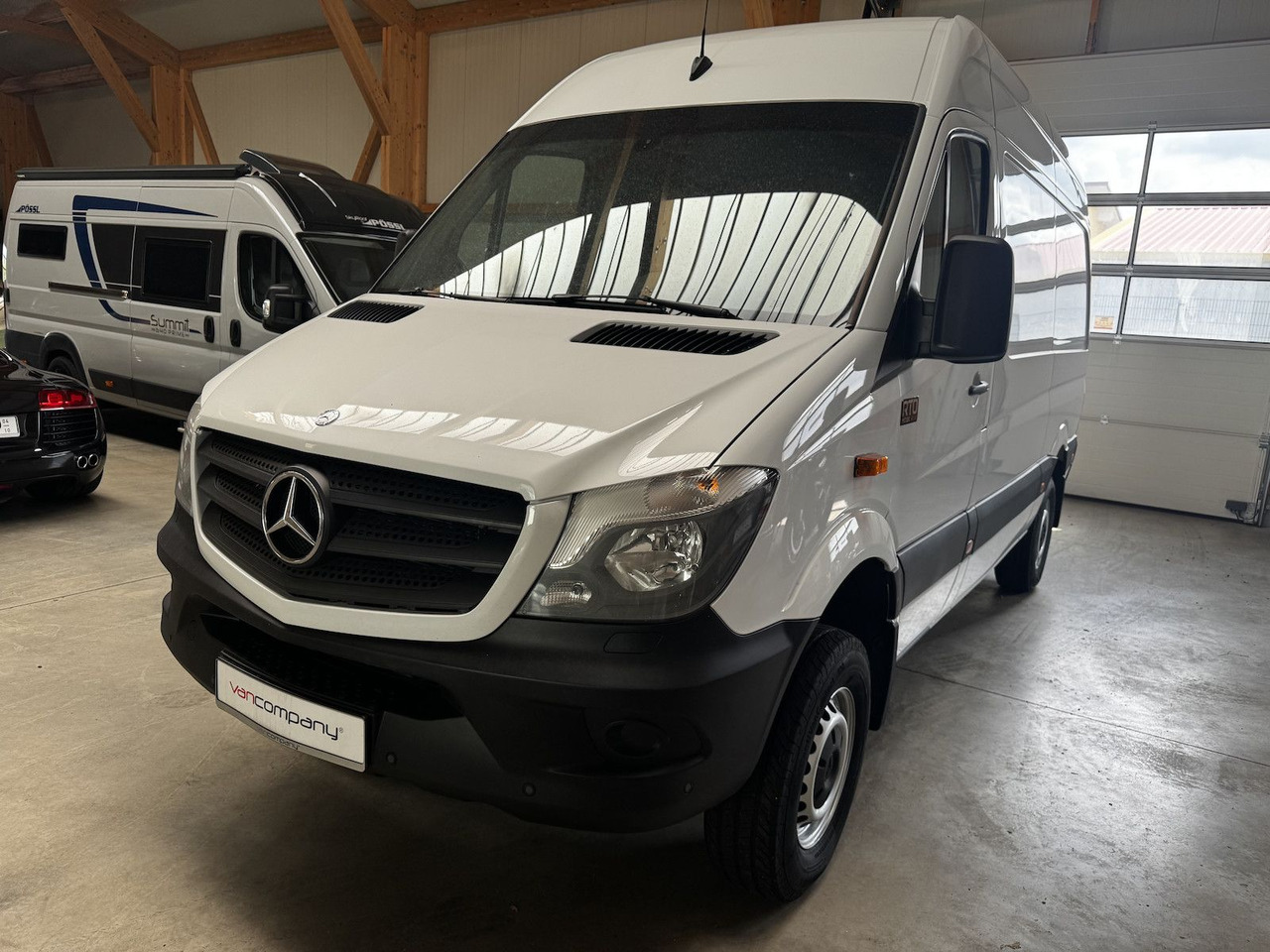 Mercedes-Benz Sprinter 319 CDI 4x4 3.0 V6 Untersetzung 1a! - Furgon: slika 2 Mercedes-Benz Sprinter 319 CDI 4x4 3.0 V6 Untersetzung 1a! - Furgon: slika 2