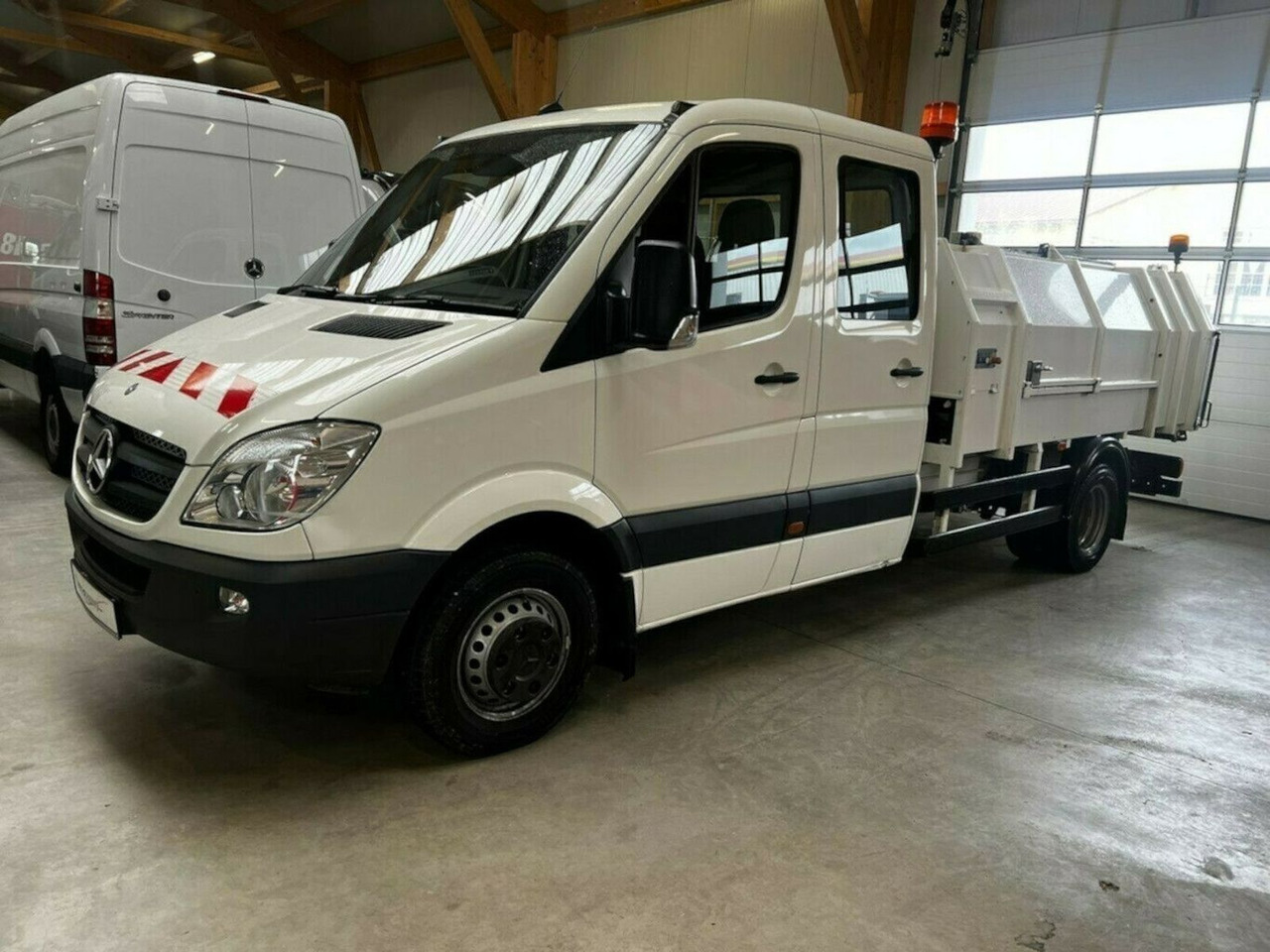 Mercedes-Benz Sprinter 516 CDI Doka LR ZÖLLER Müllpresse Mercedes-Benz Sprinter 516 CDI ZÖLLER-HAGEMANN Müllwagen - Kamion za smeće: slika 5 Mercedes-Benz Sprinter 516 CDI Doka LR ZÖLLER Müllpresse Mercedes-Benz Sprinter 516 CDI ZÖLLER-HAGEMANN Müllwagen - Kamion za smeće: slika 5