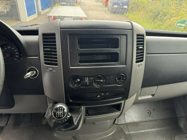 VW Crafter 35 Doka L3 Maxi 2.0 TDI Motorschaden... - Dostavno vozilo sa otvorenom sandukom, Dostavno vozilo sa duplom kabinom: slika 3 VW Crafter 35 Doka L3 Maxi 2.0 TDI Motorschaden... - Dostavno vozilo sa otvorenom sandukom, Dostavno vozilo sa duplom kabinom: slika 3