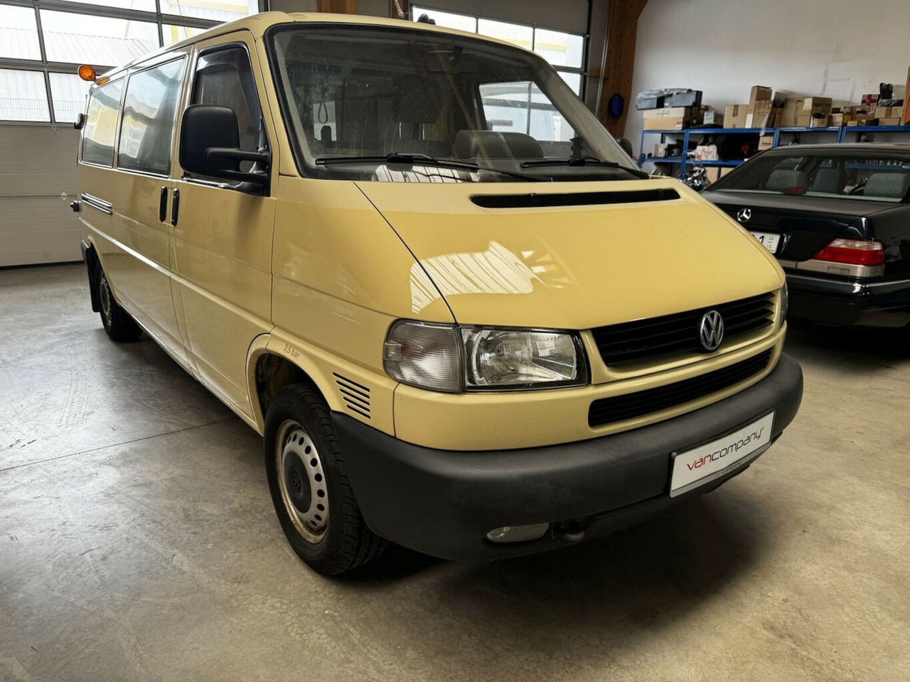 Volkswagen T4 2.5 TDI Syncro 4x4 lang 1. Hand! - Putnički kombi: slika 3 Volkswagen T4 2.5 TDI Syncro 4x4 lang 1. Hand! - Putnički kombi: slika 3