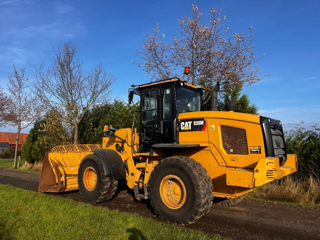 CAT 938M - Utovarivač točkaš: slika 3 CAT 938M - Utovarivač točkaš: slika 3