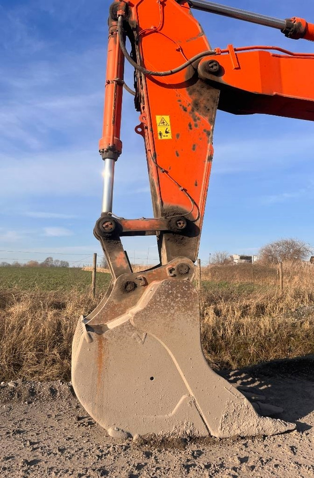 Hitachi ZX 690 LC H-6 ZX690LCR-6 - Bager guseničar: slika 3 Hitachi ZX 690 LC H-6 ZX690LCR-6 - Bager guseničar: slika 3