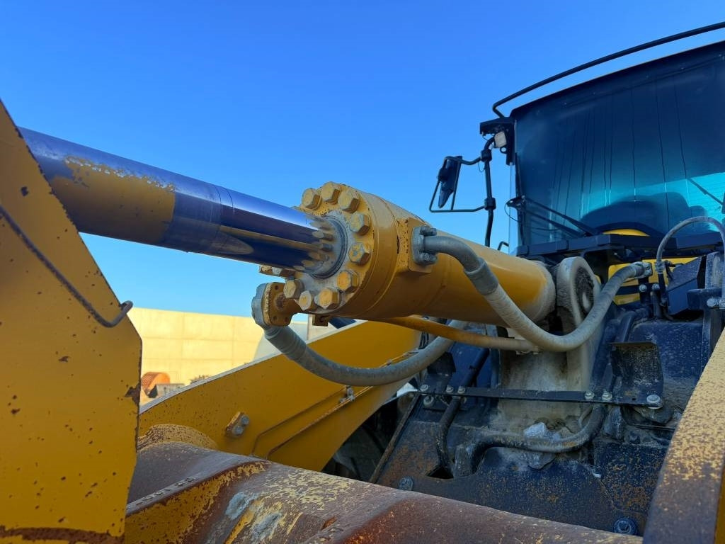 Utovarivač točkaš KOMATSU WA475-10EO: slika 6