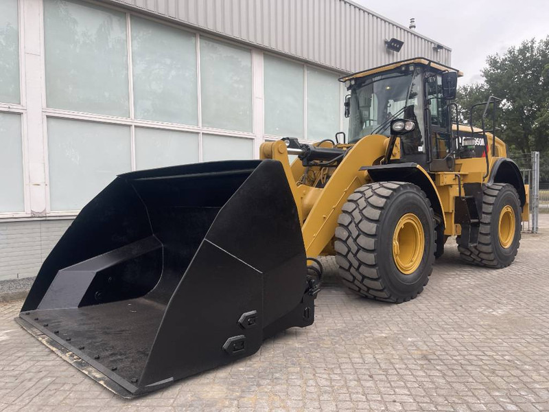 Cat 950 M 2019 - Utovarivač točkaš: slika 1 Cat 950 M 2019 - Utovarivač točkaš: slika 1