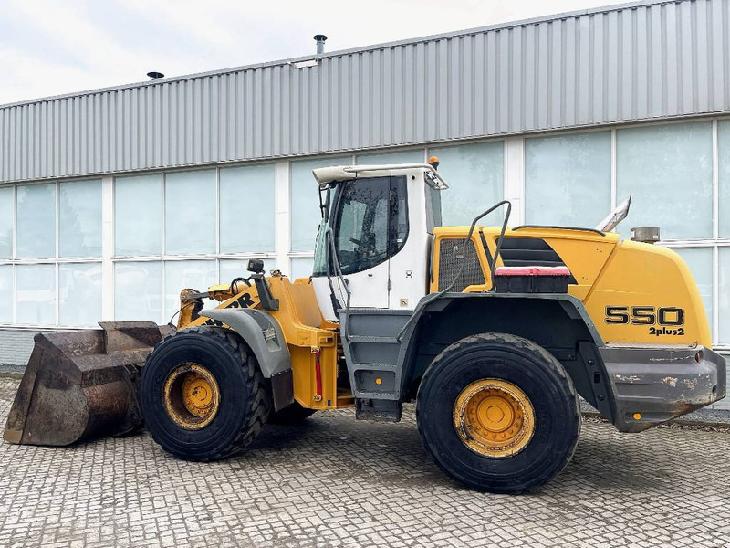 Liebherr L550 - Utovarivač točkaš: slika 4 Liebherr L550 - Utovarivač točkaš: slika 4