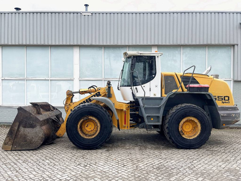 Liebherr L550 - Utovarivač točkaš: slika 3 Liebherr L550 - Utovarivač točkaš: slika 3