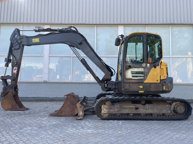 Volvo ECR 88 D 2016 CE - Mini bager: slika 1 Volvo ECR 88 D 2016 CE - Mini bager: slika 1