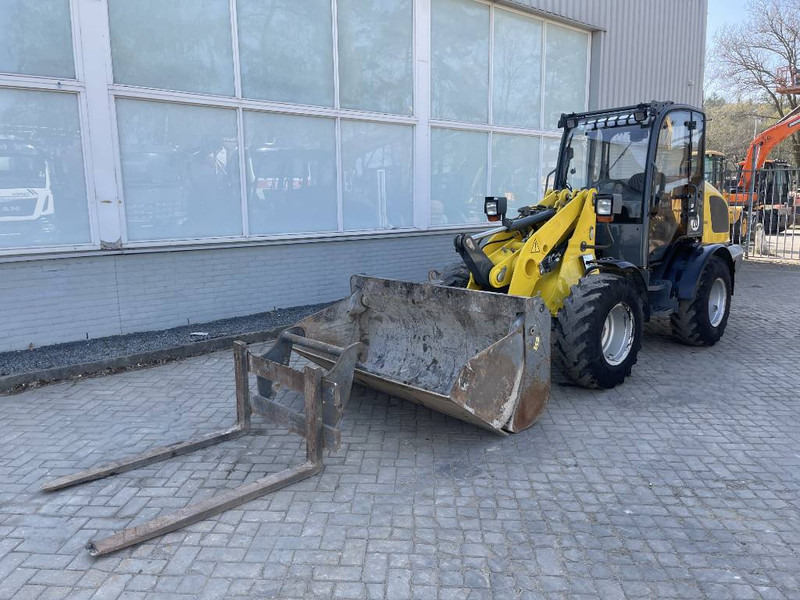 WACKER NEUSON WL 44 2017 CE - Utovarivač točkaš: slika 2 WACKER NEUSON WL 44 2017 CE - Utovarivač točkaš: slika 2