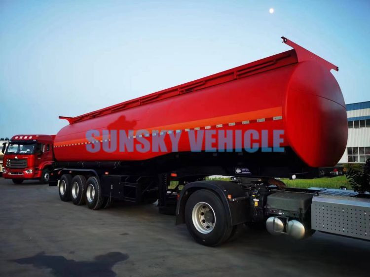 SUNSKY Fuel Tank Trailer - Poluprikolica cisterna: slika 3 SUNSKY Fuel Tank Trailer - Poluprikolica cisterna: slika 3