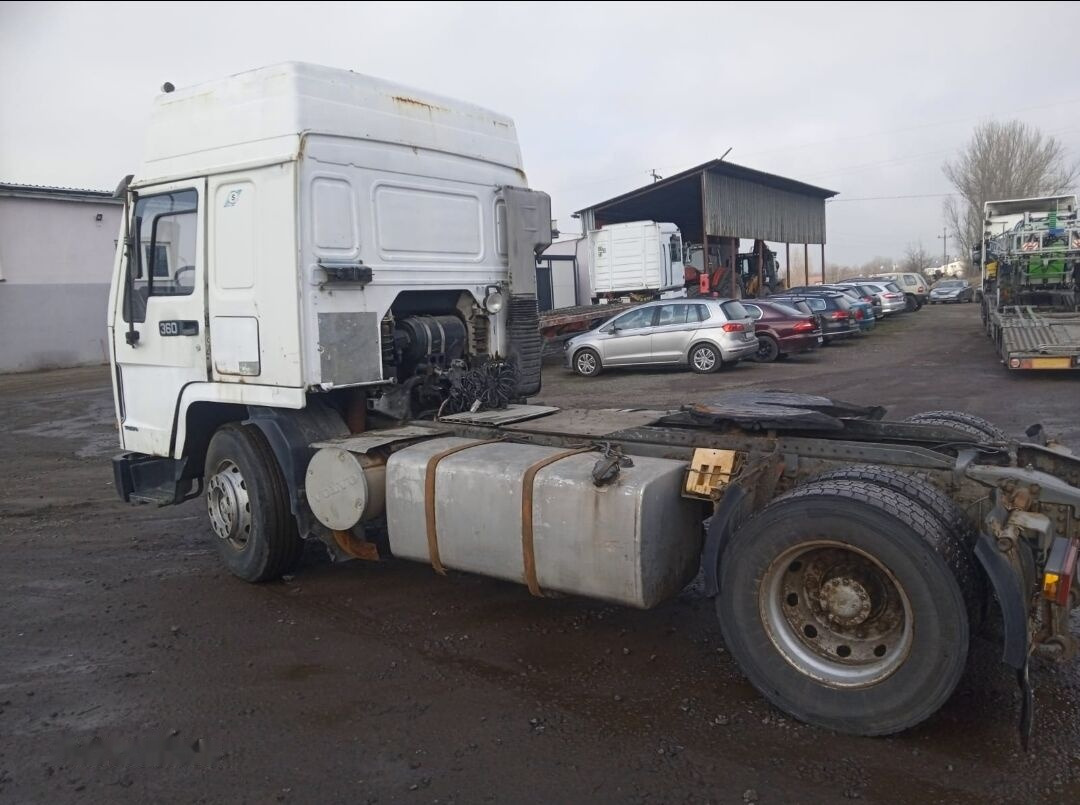 Volvo FL10 - Tegljač: slika 4 Volvo FL10 - Tegljač: slika 4