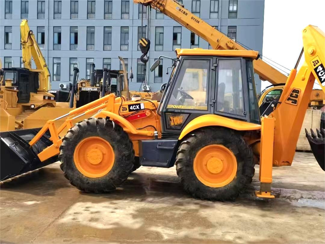 JCB 4cx Used Original backhoe loader for sale with Good Condition - Bager utovarivač: slika 2 JCB 4cx Used Original backhoe loader for sale with Good Condition - Bager utovarivač: slika 2