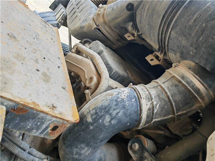 XCMG 2020 Year Hb67V Second Hand Concrete Pump Truck in Good Condition - Auto pumpa za beton: slika 5 XCMG 2020 Year Hb67V Second Hand Concrete Pump Truck in Good Condition - Auto pumpa za beton: slika 5