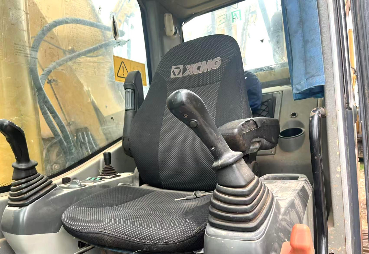 XCMG 2022 official used rotary drilling rig XR220D 67M price - Veliki kamon za bušenje: slika 3 XCMG 2022 official used rotary drilling rig XR220D 67M price - Veliki kamon za bušenje: slika 3