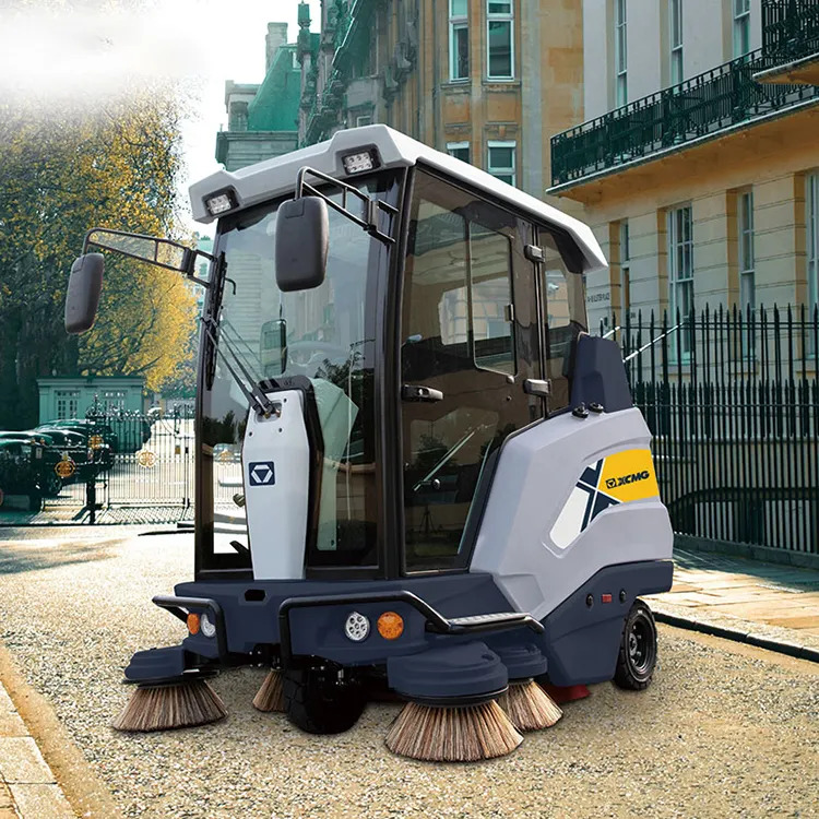 XCMG 2023 New Industrial Road Street Sweeper Cleaning Machine Commercial Road Sweeper Truck Auto Floor Scrubber Sweeping machine - Autočistilica: slika 3 XCMG 2023 New Industrial Road Street Sweeper Cleaning Machine Commercial Road Sweeper Truck Auto Floor Scrubber Sweeping machine - Autočistilica: slika 3