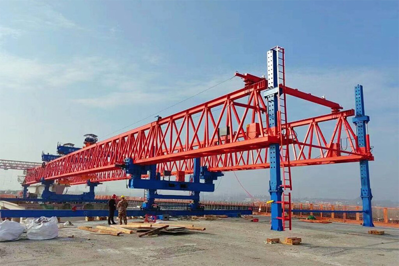 XCMG Bridge Erecting Machine Elevated Railway - Portalni kran: slika 4 XCMG Bridge Erecting Machine Elevated Railway - Portalni kran: slika 4