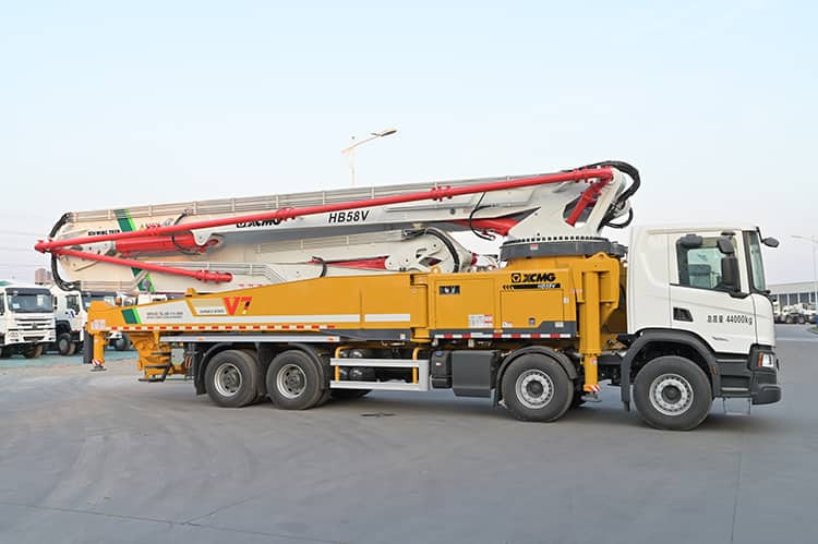 XCMG Concrete Lifting Equipment HB58V 58m Used Concrete Pump Truck with Best Price - Auto pumpa za beton: slika 3 XCMG Concrete Lifting Equipment HB58V 58m Used Concrete Pump Truck with Best Price - Auto pumpa za beton: slika 3