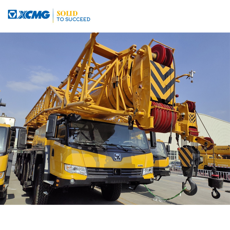 XCMG Factory Second Hand Mobile Truck Crane QAY200 200 Ton All Terrain Cranes In Good Condition - Autokran za sve terene: slika 1 XCMG Factory Second Hand Mobile Truck Crane QAY200 200 Ton All Terrain Cranes In Good Condition - Autokran za sve terene: slika 1