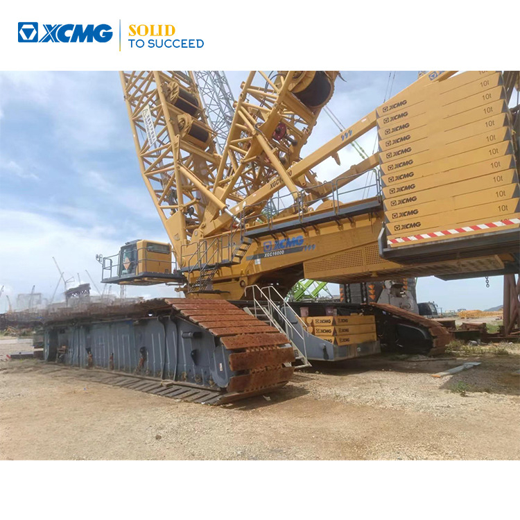 XCMG Manufacturer Second Hand Large Knuckle Boom Crane 1250 Ton XGC16000 Used Crawler Crane For Sale - Kran guseničar: slika 1 XCMG Manufacturer Second Hand Large Knuckle Boom Crane 1250 Ton XGC16000 Used Crawler Crane For Sale - Kran guseničar: slika 1