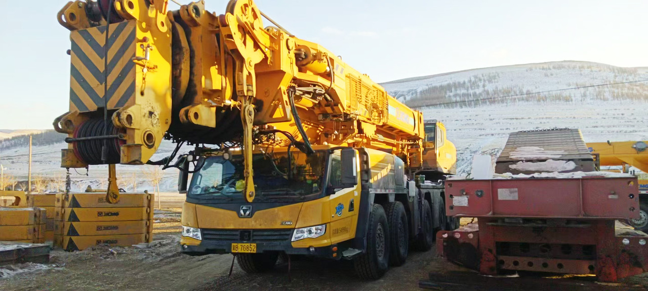 XCMG Official 460t Second Hand Mobile Engine Crane XCA460 Hydraulic All Terrain Cranes Price For Sale - Pokretni kran: slika 4 XCMG Official 460t Second Hand Mobile Engine Crane XCA460 Hydraulic All Terrain Cranes Price For Sale - Pokretni kran: slika 4