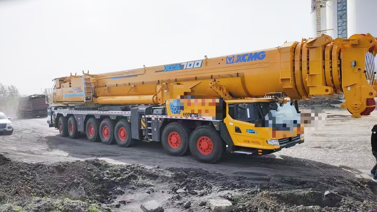 XCMG Official 700 Ton Used Mobile Cranes XCA700 All Terrain Crane Price For Sale - Autokran za sve terene: slika 5 XCMG Official 700 Ton Used Mobile Cranes XCA700 All Terrain Crane Price For Sale - Autokran za sve terene: slika 5