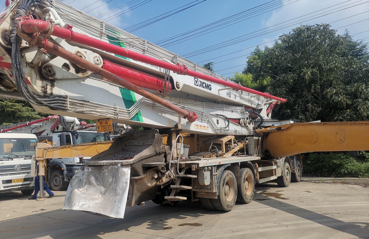 XCMG Official Concrete Machinery Pump HB58V 58m Used Truck-mounted Concrete Pump Price List - Auto pumpa za beton: slika 4 XCMG Official Concrete Machinery Pump HB58V 58m Used Truck-mounted Concrete Pump Price List - Auto pumpa za beton: slika 4
