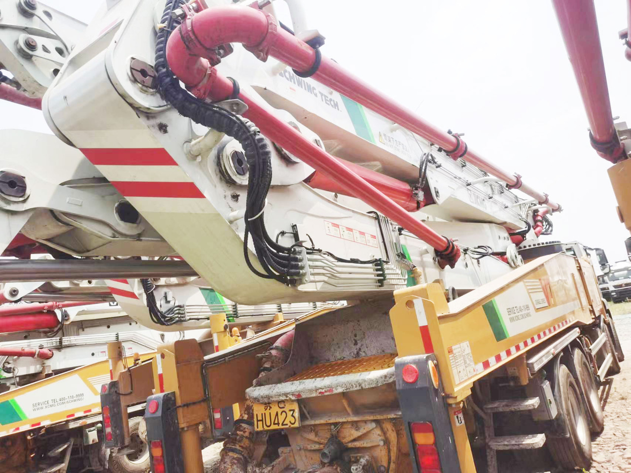 XCMG Official HB62V Concrete Pump Truck 4 Axle 62m Used Hydraulic Concrete Boom Pump Truck - Auto pumpa za beton: slika 3 XCMG Official HB62V Concrete Pump Truck 4 Axle 62m Used Hydraulic Concrete Boom Pump Truck - Auto pumpa za beton: slika 3