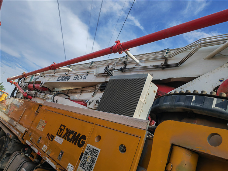 XCMG Official Hb62K 2018 Year Used Heavy Duty 58m Concrete Pump Truck - Auto pumpa za beton: slika 4 XCMG Official Hb62K 2018 Year Used Heavy Duty 58m Concrete Pump Truck - Auto pumpa za beton: slika 4