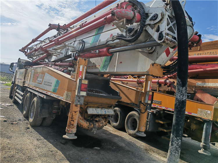 XCMG Official Hb62K 2018 Year Used Heavy Duty 58m Concrete Pump Truck - Auto pumpa za beton: slika 3 XCMG Official Hb62K 2018 Year Used Heavy Duty 58m Concrete Pump Truck - Auto pumpa za beton: slika 3