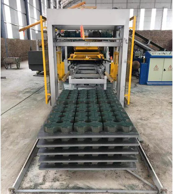 XCMG Official MM8-15 Block Making Machine for Make Clay Brick - Vibro presa za betonske blokove: slika 5 XCMG Official MM8-15 Block Making Machine for Make Clay Brick - Vibro presa za betonske blokove: slika 5