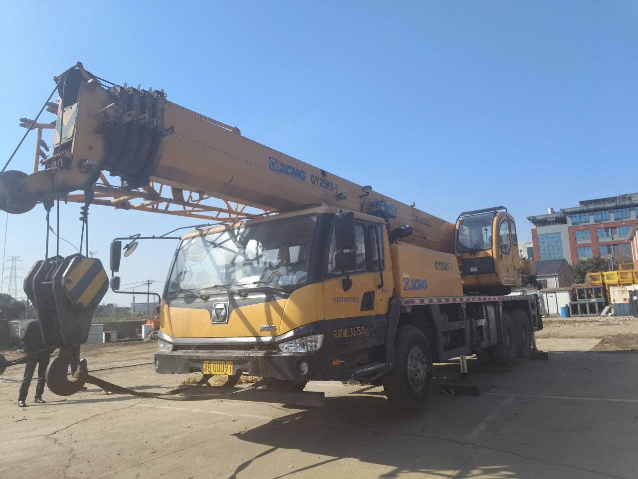 XCMG Official QY25K5-1 Used Truck Mounted Crane 25T Construction Mini Mobile Crane For Sale - Pokretni kran: slika 3 XCMG Official QY25K5-1 Used Truck Mounted Crane 25T Construction Mini Mobile Crane For Sale - Pokretni kran: slika 3