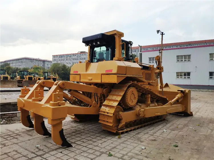 XCMG Official SD8N 2023 Brand New bulldozer with Blade and Accessories - Buldožer: slika 4 XCMG Official SD8N 2023 Brand New bulldozer with Blade and Accessories - Buldožer: slika 4