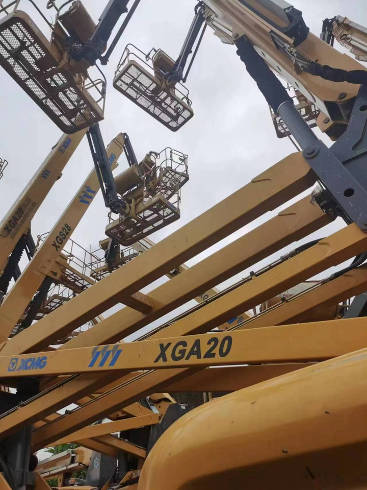 XCMG Official Second Hand Hydraulic Boom Lift XGA20 20m Aerial Work Platform Price List - Zglobna platforma: slika 3 XCMG Official Second Hand Hydraulic Boom Lift XGA20 20m Aerial Work Platform Price List - Zglobna platforma: slika 3