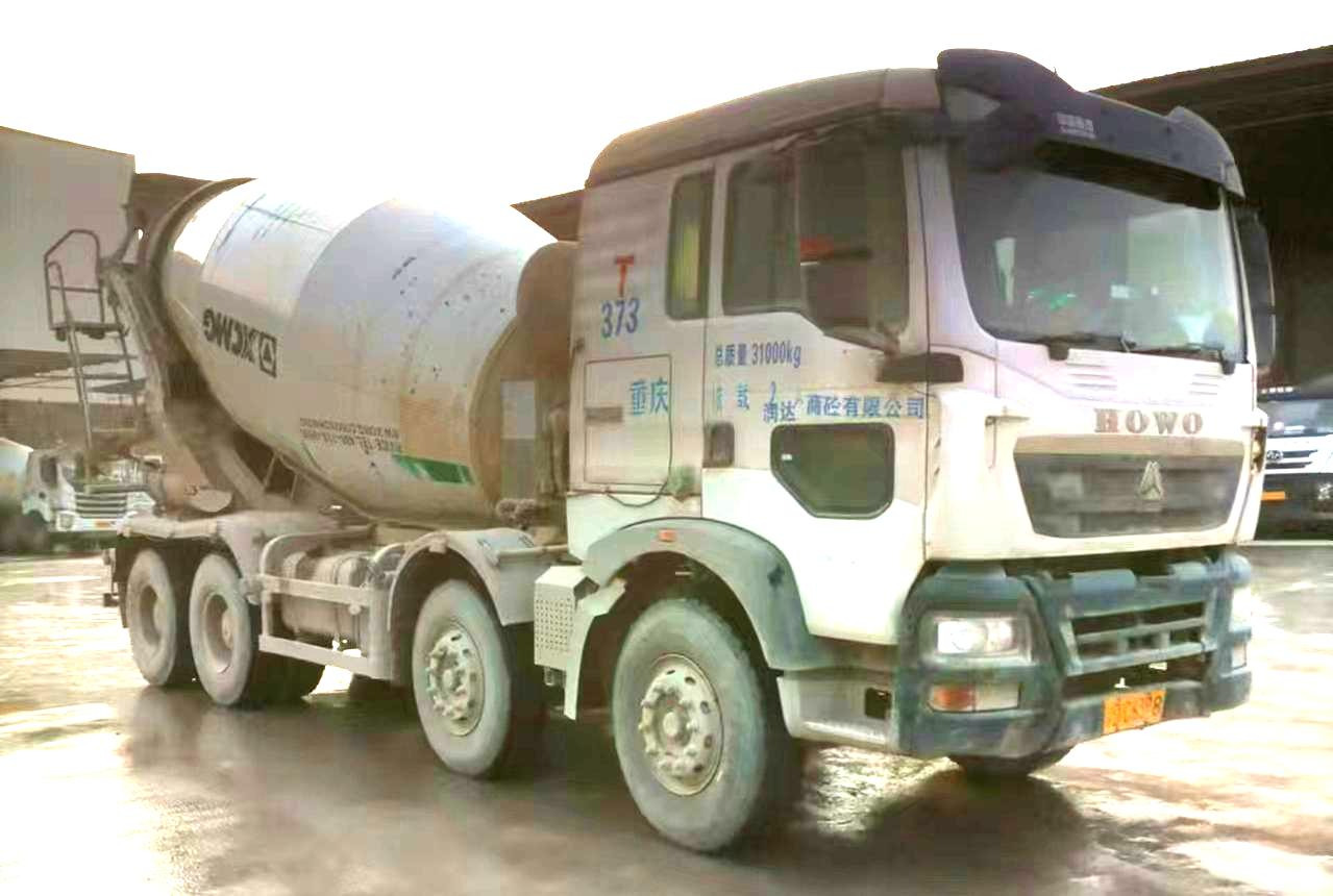 XCMG Official Used Concrete Mixer Truck G4804b 12cubic Cement Mixer Machine - Mikser za beton: slika 2 XCMG Official Used Concrete Mixer Truck G4804b 12cubic Cement Mixer Machine - Mikser za beton: slika 2