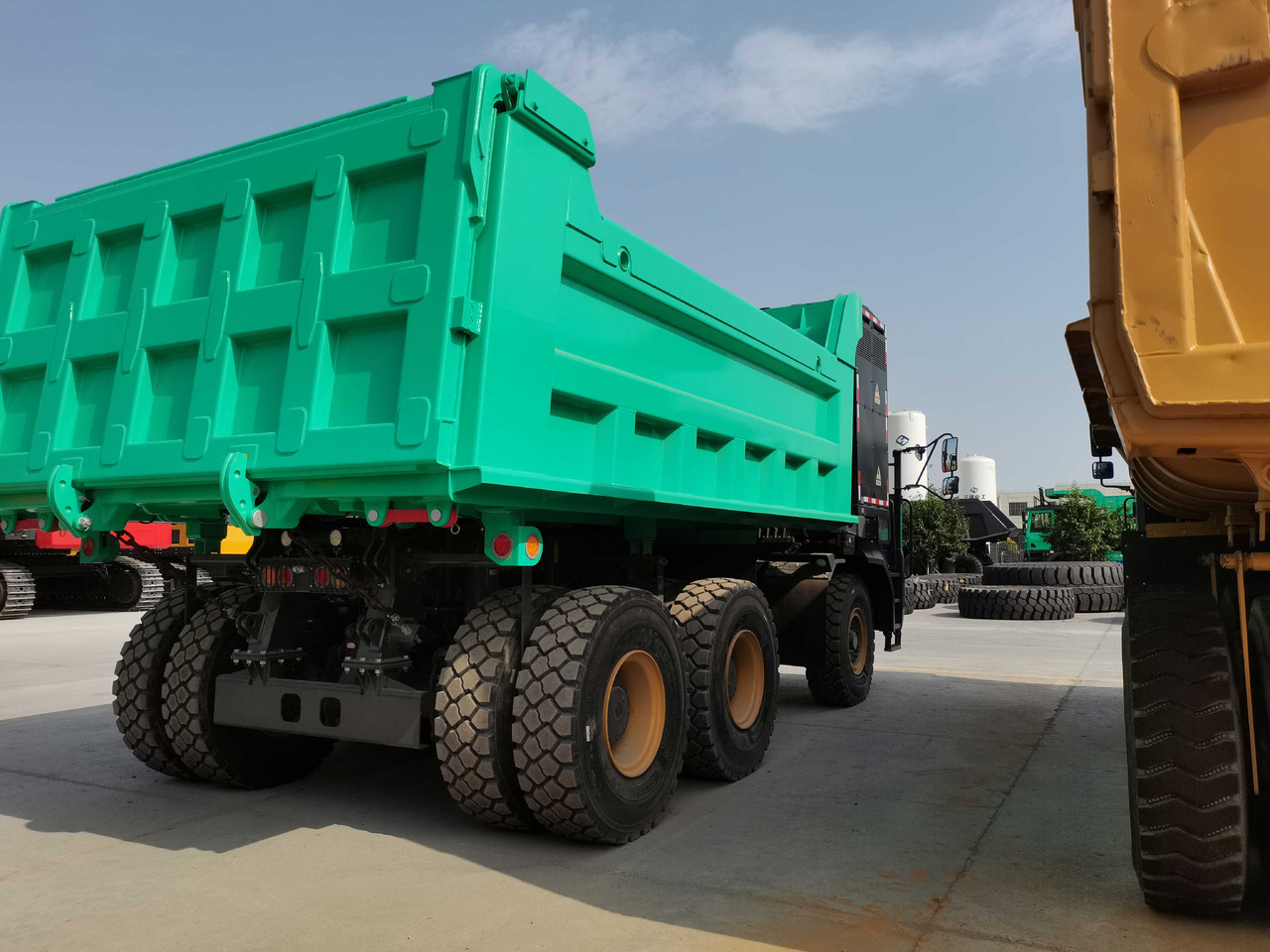 XCMG Official Used Dump Trucks 6x4 XDR80TE 72 Ton China Tipper Trucks For Sale - Kiper: slika 3 XCMG Official Used Dump Trucks 6x4 XDR80TE 72 Ton China Tipper Trucks For Sale - Kiper: slika 3