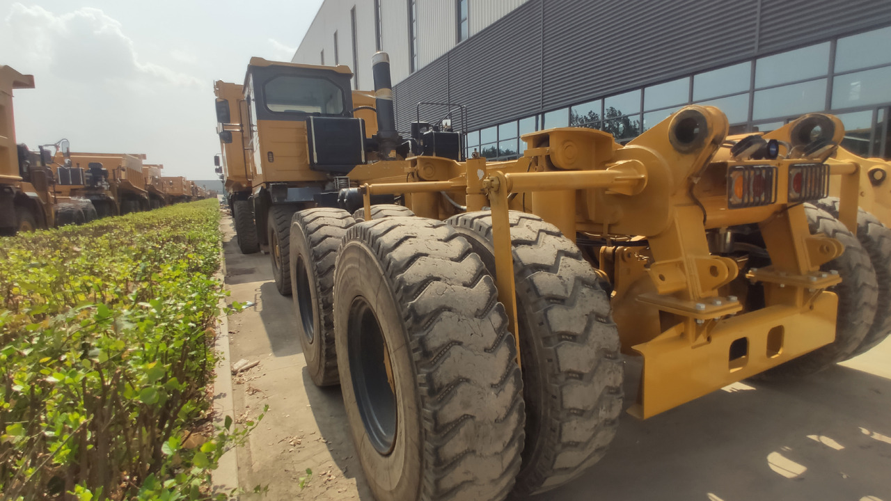 XCMG Official Used Mining Dump Trucks XDR80T 70 Ton Dumper Truck For Sale - Kiper: slika 4 XCMG Official Used Mining Dump Trucks XDR80T 70 Ton Dumper Truck For Sale - Kiper: slika 4