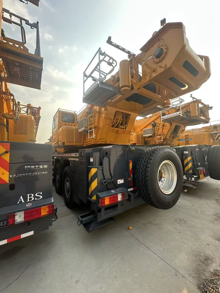 XCMG Official Used Mobile Hydraulic Truck Cranes XCA180L8C All Terrain Cranes Price - Autokran za sve terene: slika 4 XCMG Official Used Mobile Hydraulic Truck Cranes XCA180L8C All Terrain Cranes Price - Autokran za sve terene: slika 4