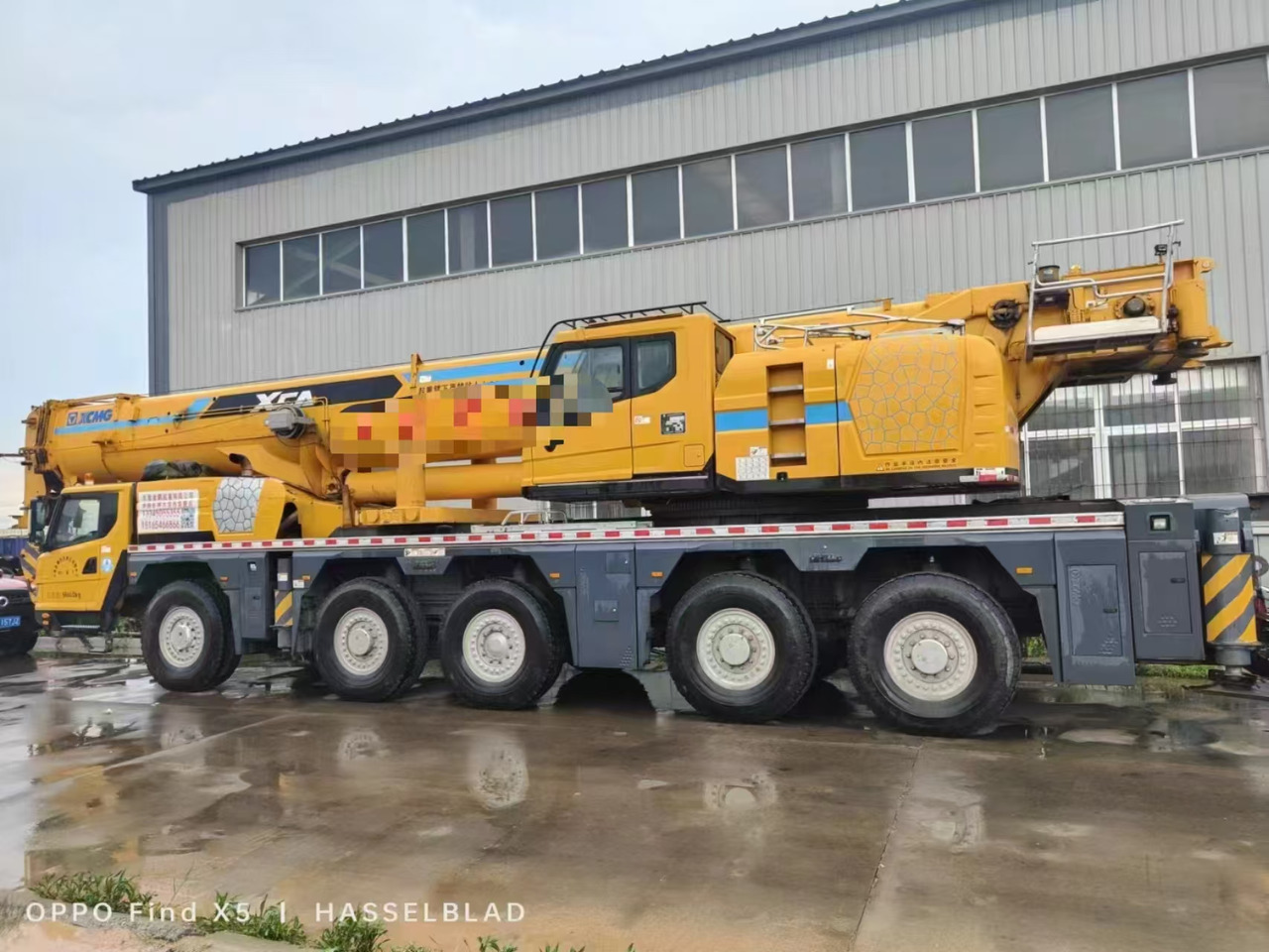 XCMG Official XCA180 180 Ton Second Hand All Terrain Crane Best Price - Autokran za sve terene: slika 2 XCMG Official XCA180 180 Ton Second Hand All Terrain Crane Best Price - Autokran za sve terene: slika 2