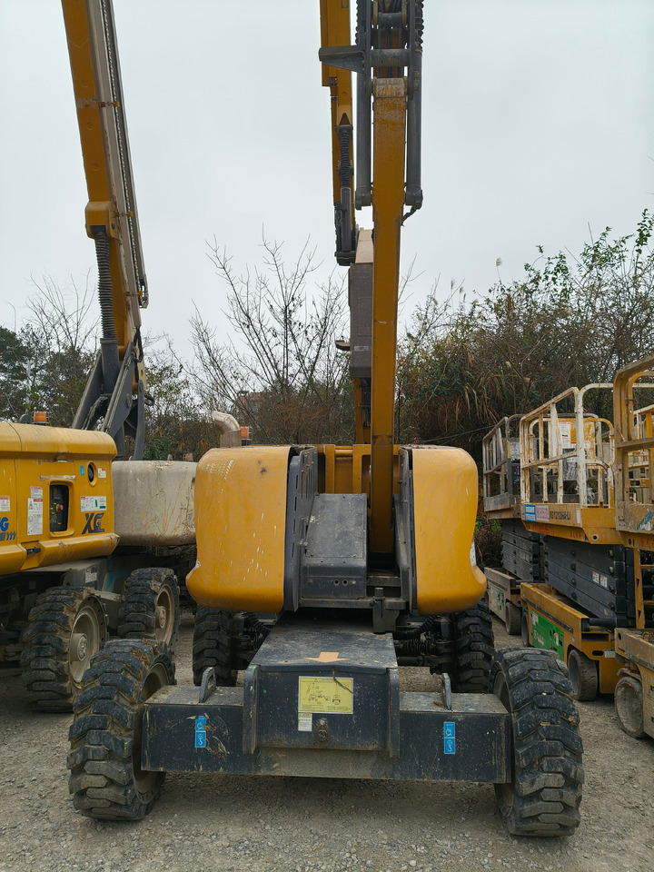 XCMG Official XGA16 16m Second Hand Articulated Boom Lift Platform With High Quality - Zglobna platforma: slika 4 XCMG Official XGA16 16m Second Hand Articulated Boom Lift Platform With High Quality - Zglobna platforma: slika 4