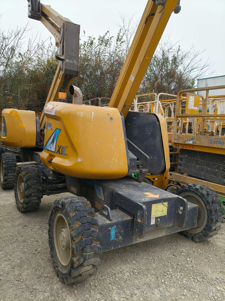 XCMG Official XGA16 16m Second Hand Articulated Boom Lift Platform With High Quality - Zglobna platforma: slika 5 XCMG Official XGA16 16m Second Hand Articulated Boom Lift Platform With High Quality - Zglobna platforma: slika 5