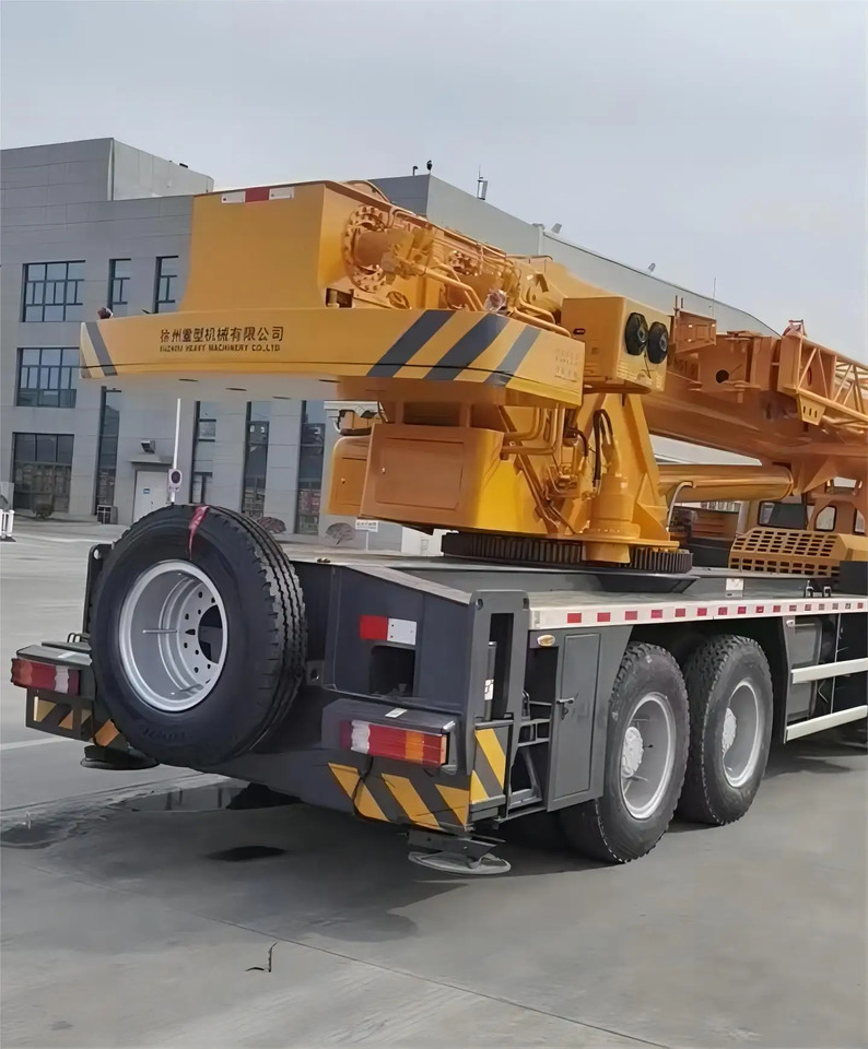 XCMG Official used mobile crane QY50KA crane 50tons - Pokretni kran: slika 4 XCMG Official used mobile crane QY50KA crane 50tons - Pokretni kran: slika 4
