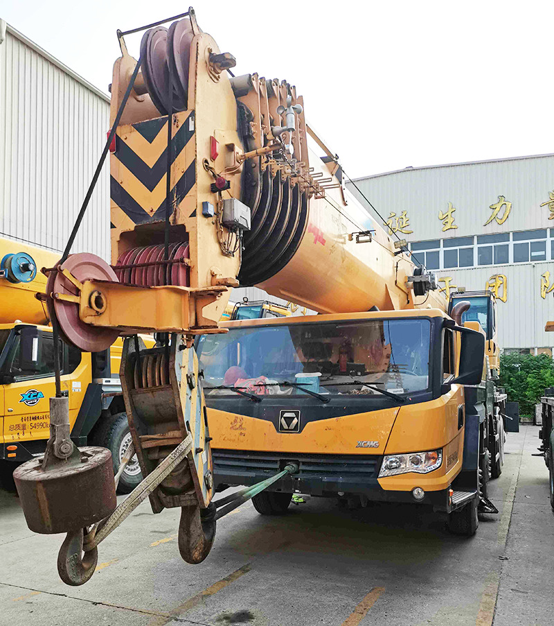 XCMG QY95K7C 90ton 95ton second hand hydraulic crane price - Pokretni kran: slika 2 XCMG QY95K7C 90ton 95ton second hand hydraulic crane price - Pokretni kran: slika 2
