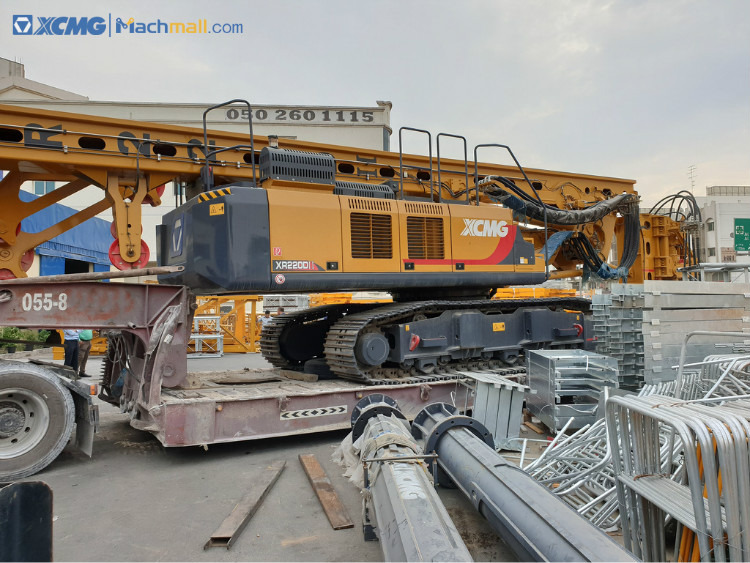 XCMG Retread Machine XR220D 220kn 50m Rotary Drilling Rig For Sale - Veliki kamon za bušenje: slika 3 XCMG Retread Machine XR220D 220kn 50m Rotary Drilling Rig For Sale - Veliki kamon za bušenje: slika 3
