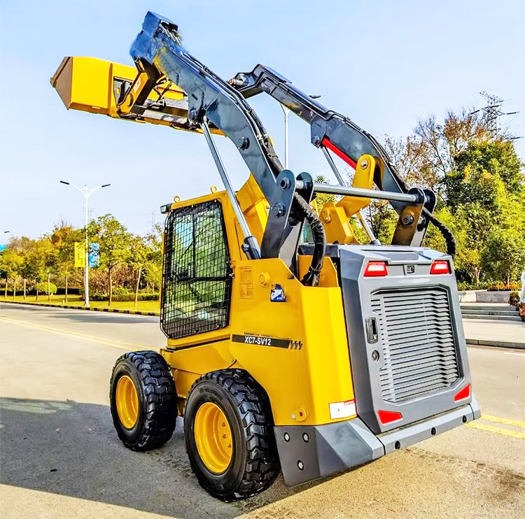 XCMG XC7-SR12 1.2ton skid steer loader price - Mini utovarivač: slika 4 XCMG XC7-SR12 1.2ton skid steer loader price - Mini utovarivač: slika 4