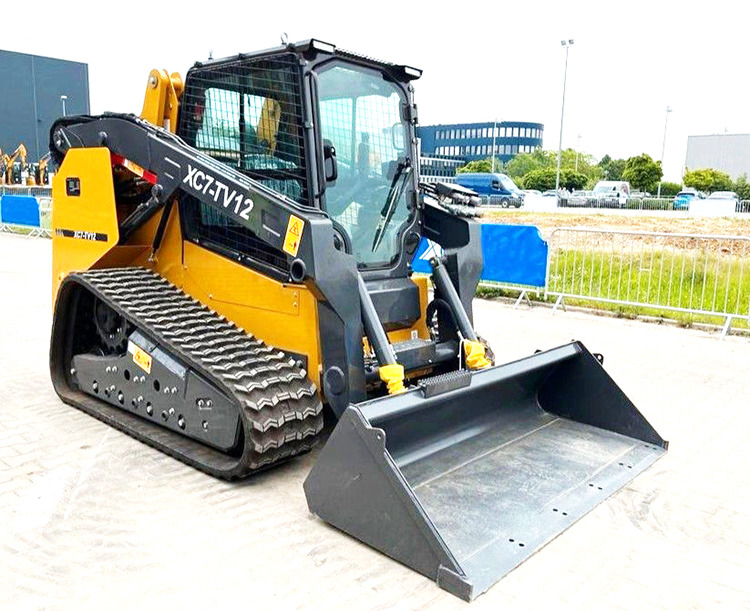 XCMG XC7-TV12 crawler track skid steer loader for sale - Kompaktni utovarivač guseničar: slika 3 XCMG XC7-TV12 crawler track skid steer loader for sale - Kompaktni utovarivač guseničar: slika 3
