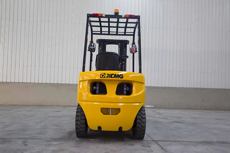 XCMG XCB30 3 ton hydraulic Fork Lift Truck Forklift With Attachments - Terenski viljuškar: slika 5 XCMG XCB30 3 ton hydraulic Fork Lift Truck Forklift With Attachments - Terenski viljuškar: slika 5