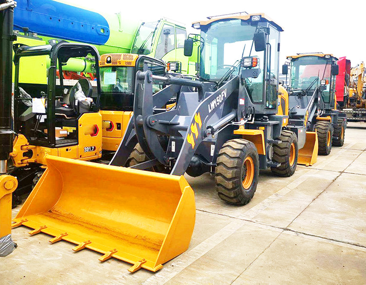 XCMG mini 1.5 ton hydraulic wheel loader price - Utovarivač točkaš: slika 4 XCMG mini 1.5 ton hydraulic wheel loader price - Utovarivač točkaš: slika 4